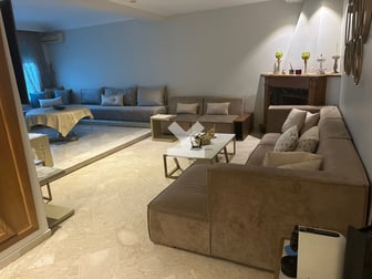 user-CA082138-image