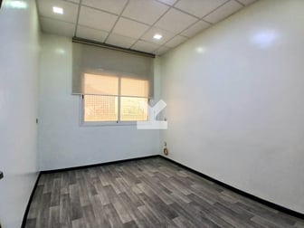 user-CI083273-image