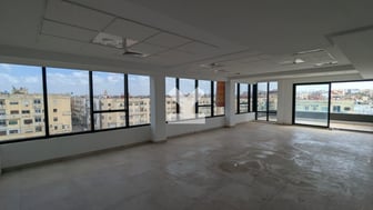 user-CI087770-image
