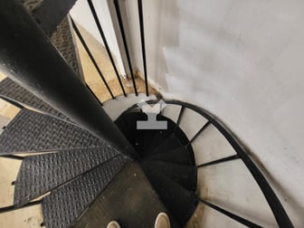 user-CI090840-image