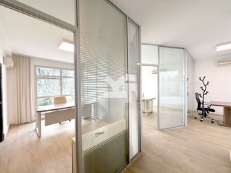 user-CI091057-image