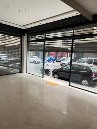 user-CI091085-image
