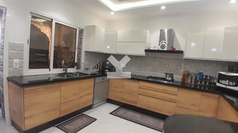 user-CA091137-image