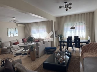 user-CA096895-image