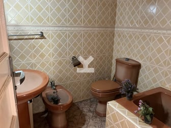 user-CA098178-image