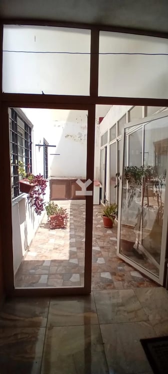 user-CA107673-image