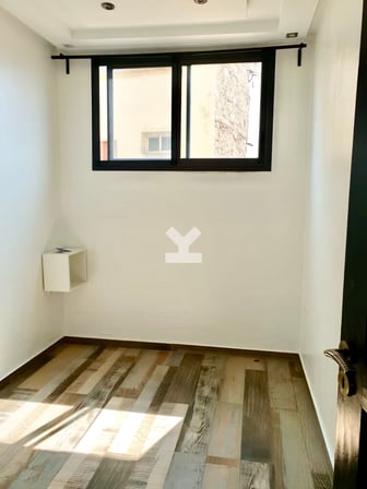 user-CA109720-image