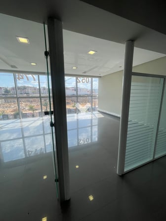 user-CI112359-image