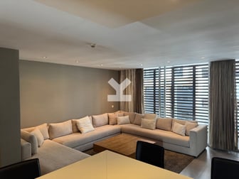 user-CA115083-image