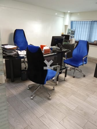 user-CI117357-image