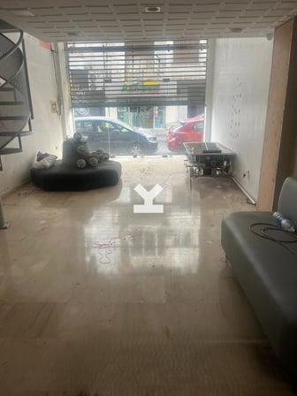 user-CI118210-image