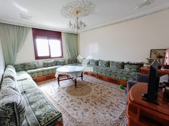 user-CA119044-image