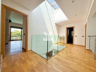 user-CI120968-image