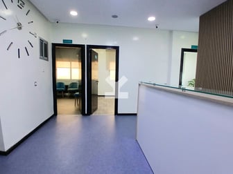 user-CI121027-image
