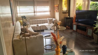 user-CA121485-image