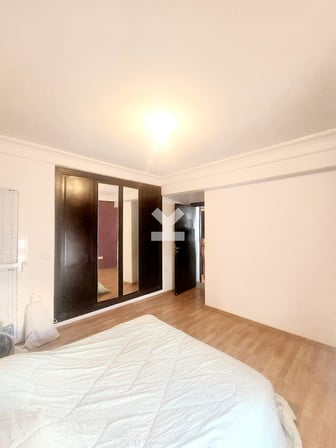 user-CA126375-image