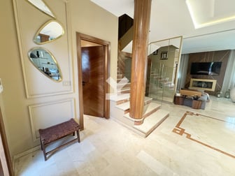 user-CI127901-image