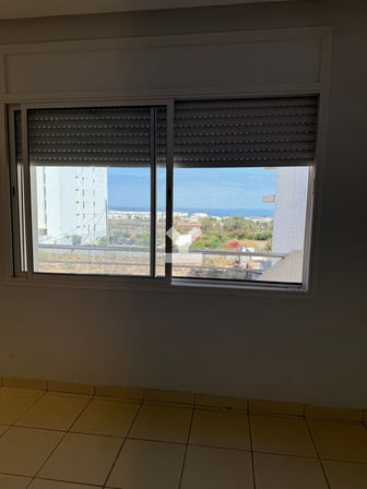 user-CA136296-image