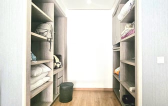 user-DS140990-image