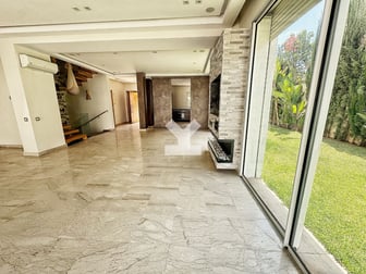 user-CI150070-image