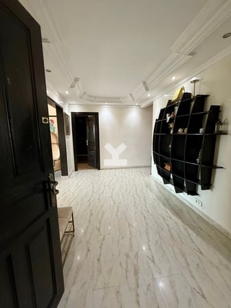 user-CA150951-image