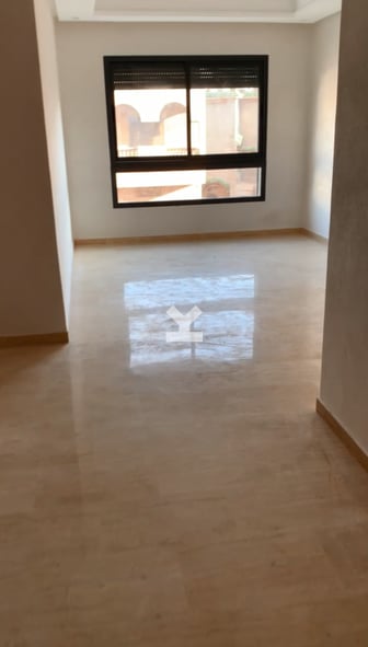 user-CI151714-image