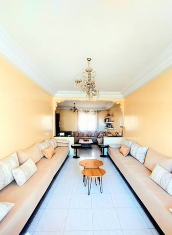 user-CA153004-image