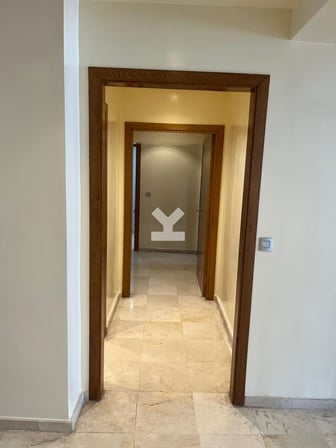 user-CI154347-image