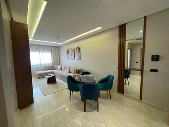 user-CS182579-image
