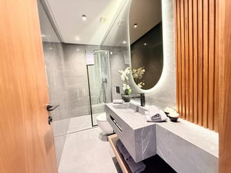 user-CS182675-image
