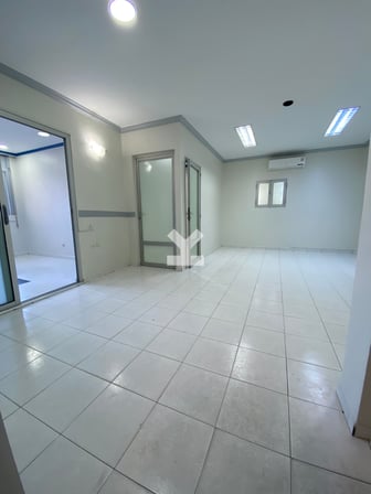 user-CI025329-image