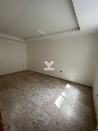 user-CS012320-image