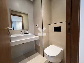 user-CS047835-image
