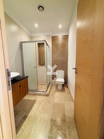 user-CS062044-image
