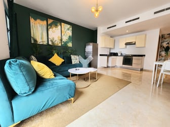 user-CS096330-image