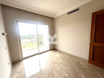 user-CS145706-image