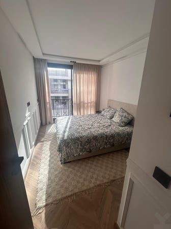 user-CS192369-image