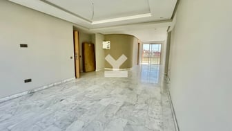 user-DA142355-image