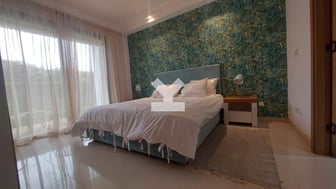 user-DA151396-image