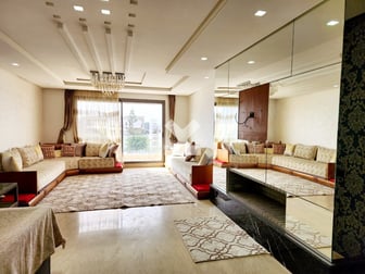 user-DA080386-image