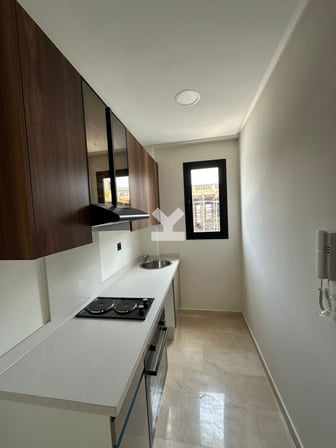 user-DS139507-image