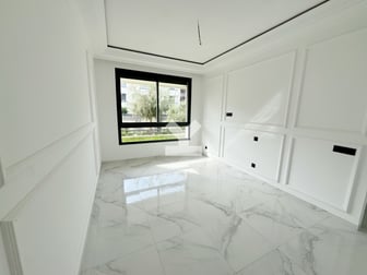 user-CA145590-image