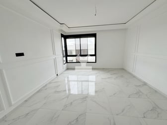 user-CA146517-image