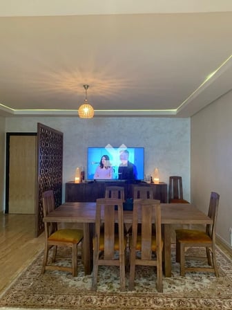 user-CA045418-image