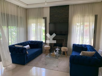 user-SI049192-image