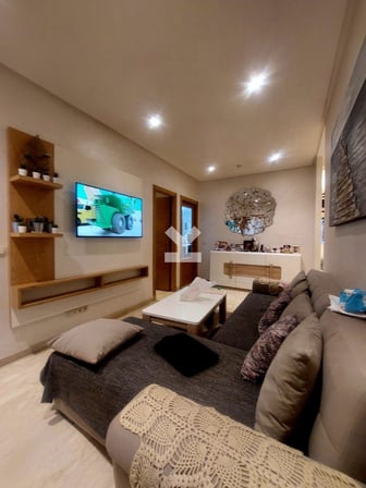 user-CA078030-image