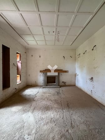 user-MI116570-image