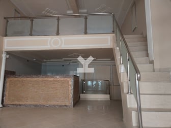 user-MI025063-image
