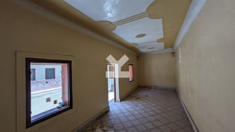 user-MI048836-image