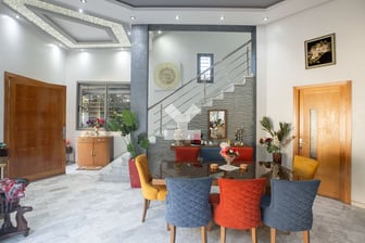 user-MI083052-image